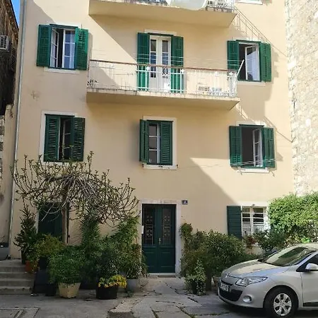 Apartment Central Old Town With Private Indoor Garage Parking Split Exteriör bild