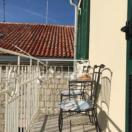 Apartment Central Old Town With Private Indoor Garage Parking Split Exteriör bild
